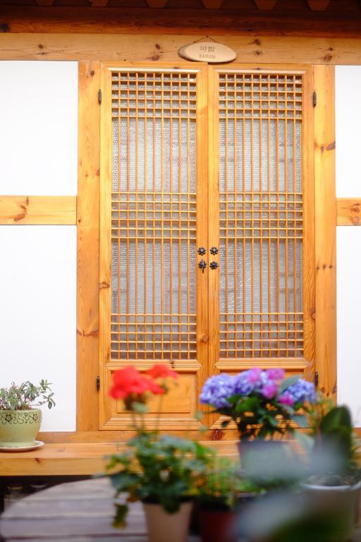 Haemil Hanok Guesthouse Seul Exterior foto