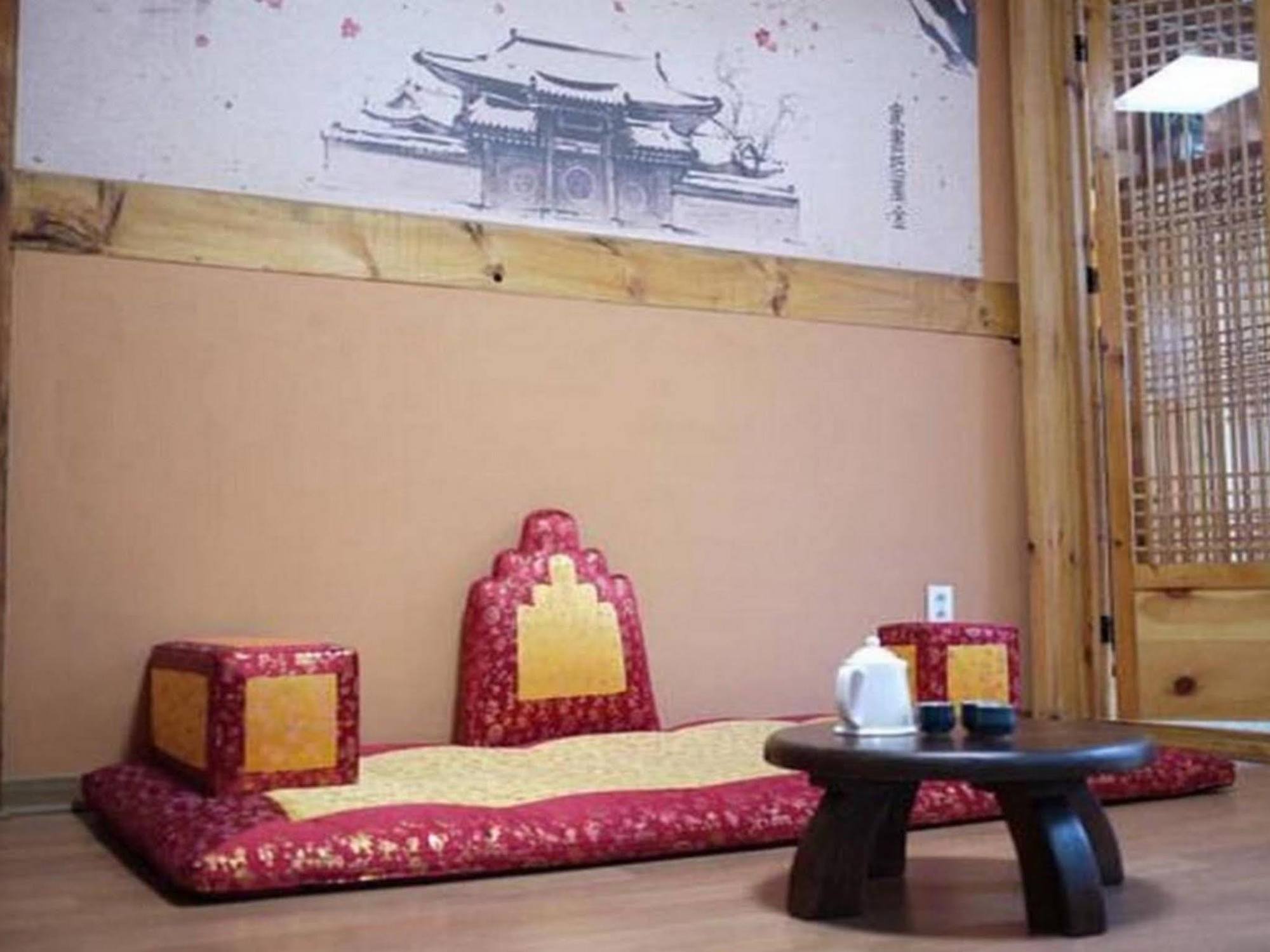Haemil Hanok Guesthouse Seul Exterior foto